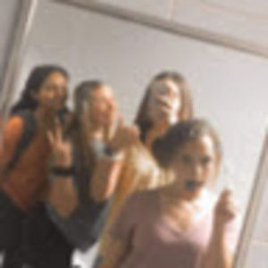 Meet your Posher, Isabella